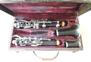 Abbot professional France Wood Clarinet Ser. 545? For Parts or Restore - Picture 1 of 12