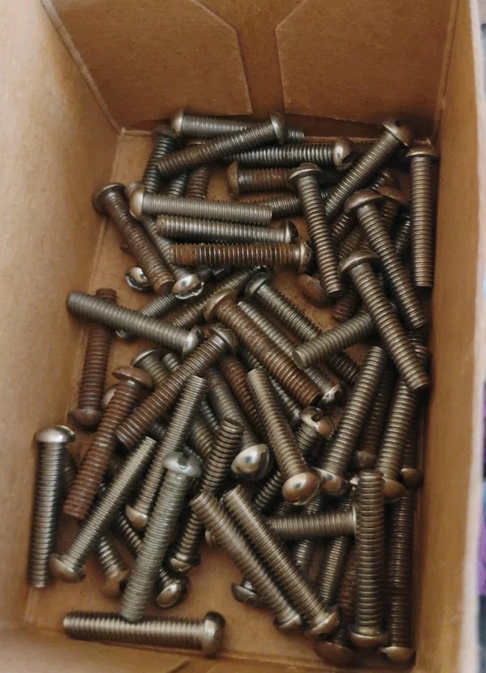 Juego de montadores Gilbert S-62 7/8" x 8-32 tornillos niquelados lote de 50 tornillos Foto 1 de 1