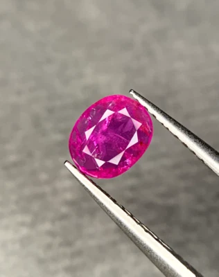 Natural Ruby Loose Gemstone 0.87 carat From Afghanistan HGTL certified - Image 1 of 4