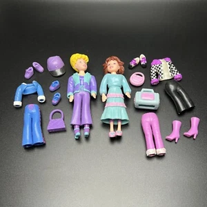 2000er Jahre Mattel Polly Taschenset - zwei Puppen, Kleidung & Zubehör - Bild 1 von 4
