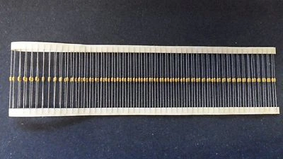 0.022uF 22NF 50V 10% X7R CONDENSADOR AXIAL C410C223K5R5CA (100 POR LOTE)  Foto 1 de 4