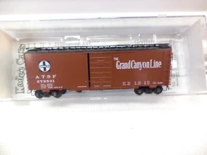 Kadee Ho 4332, 40' PS-1 Box Car,  AT&SF 276531 - Picture 1 of 2