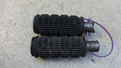 Suzuki GS550 GS 550 S350-3 1978. estriberas pasajero trasero Foto 1 de 4