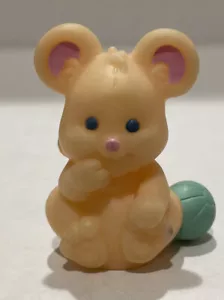 Fisher Price Loving Family Dollhouse Nursery Mouse Toy w/Teal Ball Vintage - Picture 1 of 2