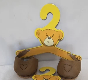 Sandalias Build A Bear Paw de cuero con corazón tostado - Imagen 1 de 2