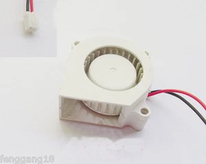 1pcs White Brushless DC Cooling Blower Fan 12V 40mm x 40mm x 20mm 4020S - Bild 1 von 2