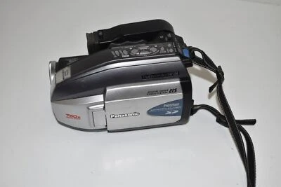 Panasonic Palmcorder VHSC PV-L452D Camcorder (TOL92) - Bild 1 von 3