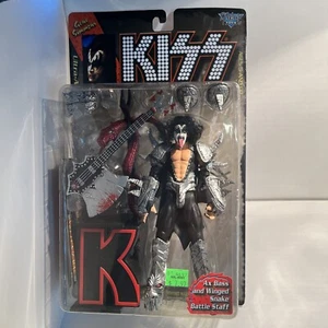 KISS Ultra RECORD Gene Simmons Peter Criss Paul Stanley Mcfarlane Figure Set - Picture 1 of 8