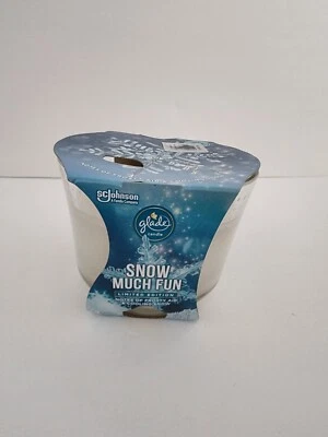 Glade Candle Snow Fun Edición Limitada Aroma Vacacional 3 Mechas Vela 6.8 OZ Blanco Foto 1 de 4