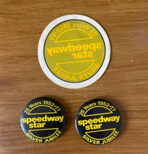 Speedway Star Vintage 1977 Silver Jubilee Badges and License Holder. - Bild 1 von 1