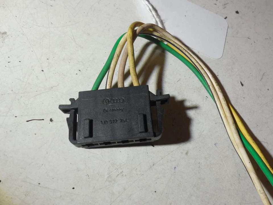 Conector de cableado ventilador ventilador calentador 1J0972754 00-06 Volkswagen Passat Audi A4 S4 Foto 1 de 4