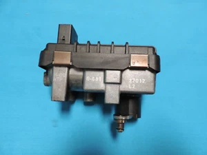 Jeep Mercedes Sprinter 2007-14 3,0 L OM642 turbo actuador electrónico genuino - Imagen 1 de 5