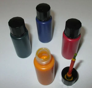 [1 l = 473,75 €] Glühlampen-Tauchlack  je 10ml rot-gelb-grün-blau  *NEU* - Bild 1 von 3