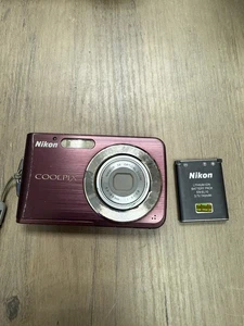 Nikon Coolpix S210 prugna/viola NON TESTATA NO CARICATORE LEGGERE - Foto 1 di 8