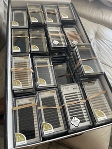 Eyelashes Extensions LOT of 138 Kits  Different Sizes. - Picture 1 of 5