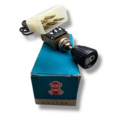 DATSUN BLUEBIRD 510 (1970 1971 YEAR) Headlight Switch Control NILES NOS JAPAN - Imagem 1 de 4