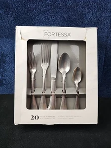 Fortessa San Marco 20 Piece Flatware Pottery Barn Tumbled San Marco - Picture 1 of 6