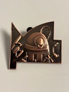 Spilla Parchi Disney 2023 Pixar Wall-E 15° Anniversario Stivali Mistero LR #156218 - Foto 1 di 6