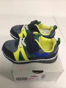 Clarks Spark Gleam Toddler Shoe Size 5.5G - Picture 1 of 4