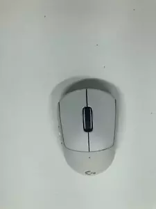 Logitech Superlight Gaming Mouse 910-005940 - Picture 1 of 5