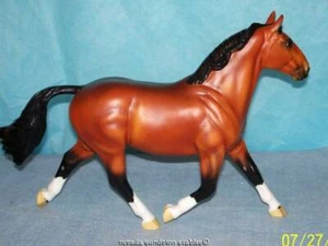 Breyer Galleries breyerfest Store Special Bay Resin Horse Kilarney from 2012 - Picture 1 of 5