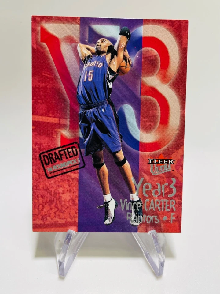 VINCE CARTER 2000-01 Fleer Ultra YEAR 3 Y3 Insert Raptors #9 - Image 1 of 2
