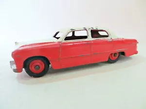 Dinky 170 ""Ford fordor berlina"" rosso/crema. BUONO. VINTAGE. ORIGINALE. COMPLETO. RARO - Foto 1 di 6