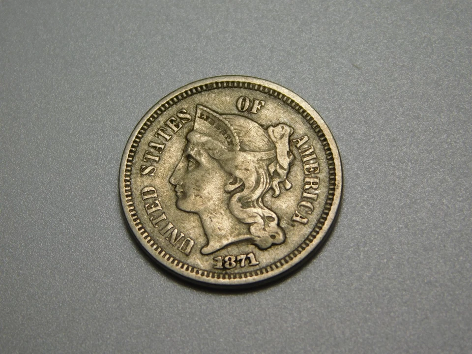 OLD US COIN 1871 III 3 CENT NICKEL - Image 1 of 4