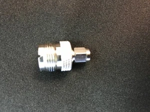 UHF FEMALE TO SMA MALE RF ANTENNA ADAPTER 40828 - Picture 1 of 2