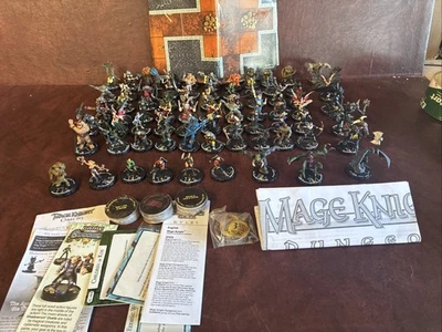 Lote de 74 figuras de caballeros magos WizKids Foto 1 de 4