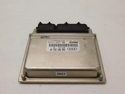 Audi A4 Quattro 1998 (6 cilindros 2,8 L MFI DOHC 169 CID) OEM ECU 4D0 907 551 AP Foto 1 de 4