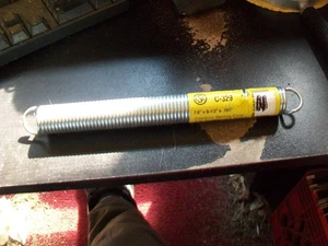 Muelle de extensión utilitario 1 de Century parte # C-329 hecho en EE. UU. - Imagen 1 de 2