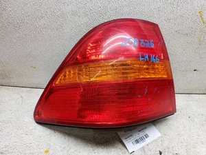 Luz trasera del conductor 5 velocidades montada en el panel de cuarto se adapta a 01-04 LEXUS LS430 1169530 - Imagen 1 de 12