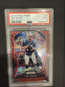 🐐 2019 Panini Prizm /149 RED WAVE Tom Brady #18 SSP PSA 9 MINT RC Patriots 📈 - Picture 1 of 4