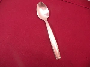 Satin Shasta Teaspoon Oneida Stainless Flatware USA Piloti 6 1/8" - Picture 1 of 5