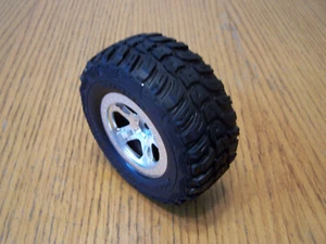 Fits Traxxas 1/10 2wd Slash Kumho Left Rear Driver Side Tire & 12mm Wheel - Picture 1 of 3