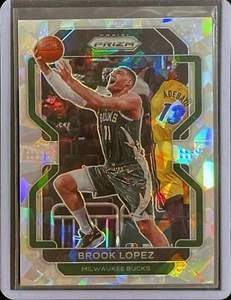 Brook Lopez - 2021-22 Panini Prizm Basketball - Silver Cracked-ice Prizm #134 - Bild 1 von 1