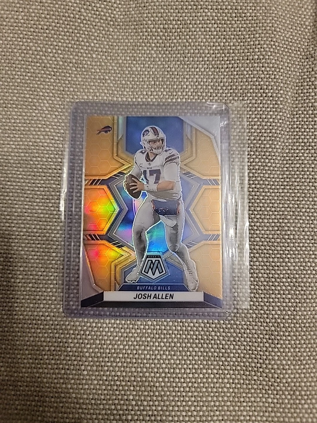 2022 Panini Mosaic Josh Allen #20 Honeycomb SSP. Case Hit. Buffalo Bills