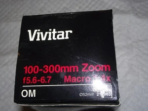 VIVITAR 100-300MM F5.6-6.7MACRO ZOOM LENS FOR OLYMPUS OM MOUNT, NEW IN BOX - Picture 1 of 6