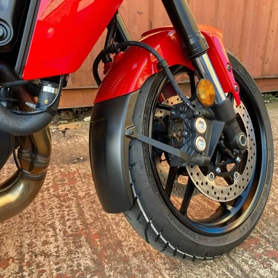 Pyramid Extenda Fenda EXTRA Yamaha MT-09 / Tracer 9 GT / 2021- XSR900 2022- Foto 1 de 3