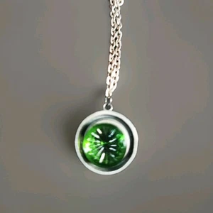 R TENNESMED OF SWEDEN BRUTALIST PEWTER NECKLACE WITH GREEN STONE SIGNED ON BACK - Bild 1 von 4