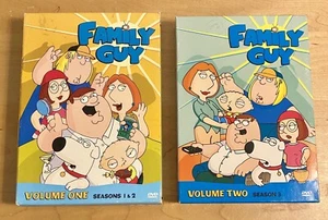 Family Guy Volume 1 & 2: 7 Disc Boxed Set 50 Episodes from Seasons 1, 2 & 3 - Bild 1 von 14