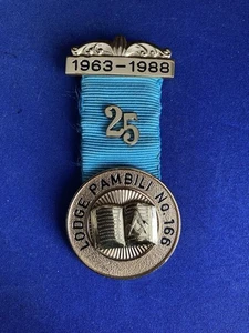 RARE VINTAGE 1988 MASONIC 25 YEAR ANNIVERSARY JEWEL. LODGE PAMBILI no.166.(163A) - Picture 1 of 4