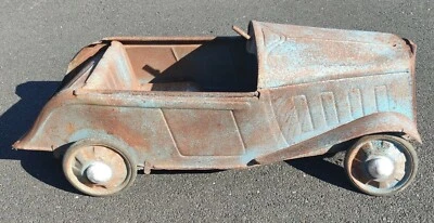 Ancienne Voiture A Pédales Devillaine/voiture en tôle/jouet ancien vebe cij jeep - Photo 1/4