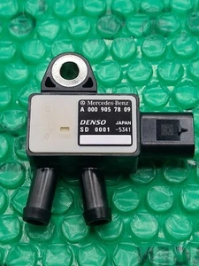 A0009057809 NEW OEM Exhaust Pressure Sensor Mercedes-Benz  - Picture 1 of 4