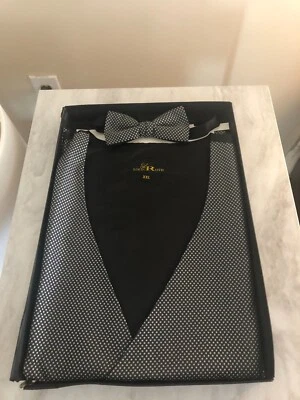 Louis Roth Vest & Matching Bow Tie Set Gray & White SIZE: XXL - READ INFO BELOW. - Image 1 of 4