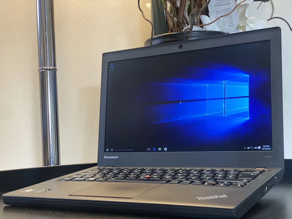 LENOVO Thinkpad ультрабук/ноутбук x240/12,5»/i5-4300U/8GBRAM 128GBSSD/Win10Pro - Изображение 1 из 4