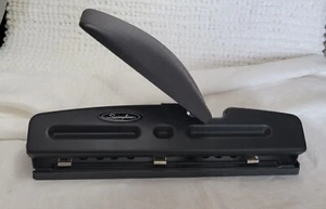 Swingline 2 oder 3-Loch Locher hohe Kapazität ergonomischer Hebel #74032 FUNKTIONIERT SUPER EUC - Bild 1 von 13