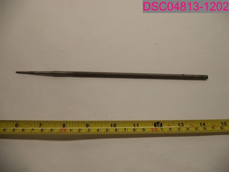 QTY=5; Oregon 7/32" Round Chain Saw File 9-5/8" Length, 0920 - Image 1 of 3