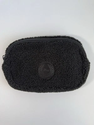 Victoria's Secret PINK Sherpa Cozy Fleece Fanny Pack Crossbody Black NWT - Image 1 of 4